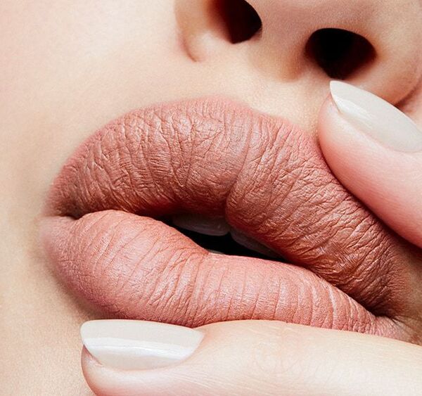 mac-matte-lipstick 